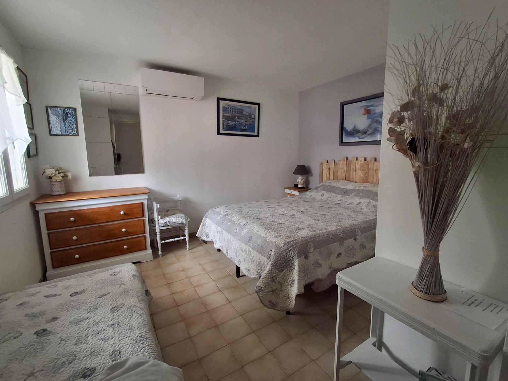 Chambre Privee Independante, Piscine แอกด์ ภายนอก รูปภาพ